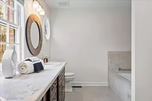 1215 Spruce St, Winnetka, IL 60093 - Photo 34