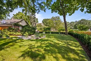 1215 Spruce St, Winnetka, IL 60093 - Photo 48