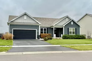 739 Juniper St, Oswego, IL 60543 - Photo 2