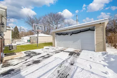 16641 Paulina Street, Markham, IL 60428 - Photo 12