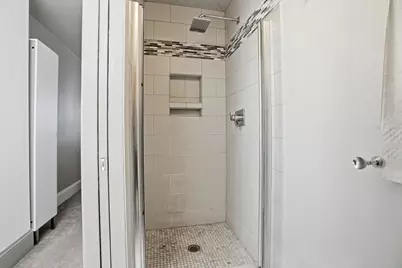 6147 N Sheridan Road #18B, Chicago, IL 60660 - Photo 16