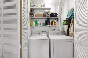 106 Cedar Ct, Schaumburg, IL 60193 - Photo 14