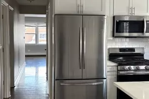 5619 N Menard Ave, Chicago, IL 60646 - Photo 4