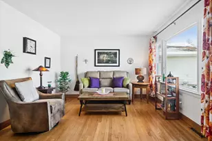 18065 W Big Oaks Rd, Grayslake, IL 60030 - Photo 2