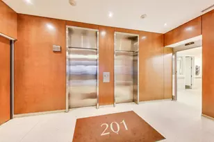 201 E Chestnut St, Chicago, IL 60611 - Photo 20