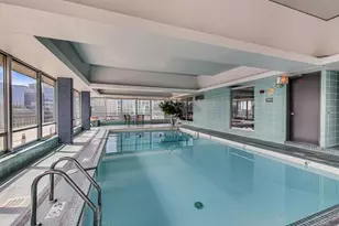 201 E Chestnut St, Chicago, IL 60611 - Photo 28