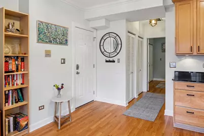 2124 N Hudson Avenue #303, Chicago, IL 60614 - Photo 10