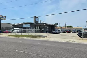 3950 N Mannheim Rd, Franklin Park, IL 60131 - Photo 2