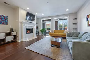 1025 W Monroe St, Chicago, IL 60607 - Photo 16