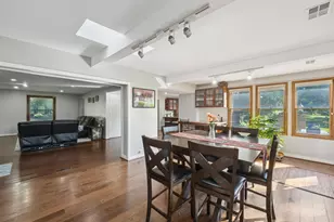 152 S Ela Rd, Barrington, IL 60010 - Photo 6