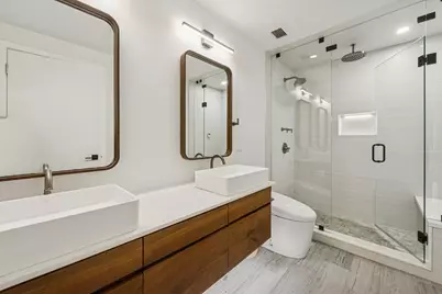 333 W Hubbard Street #801, Chicago, IL 60654 - Photo 16