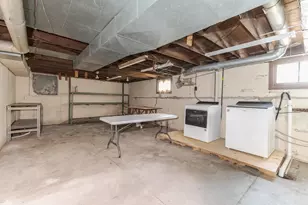 415 N Locust St, Pontiac, IL 61764 - Photo 30