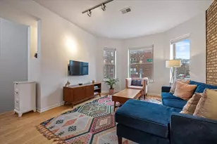 2300 N Kimball Ave, Chicago, IL 60647 - Photo 4