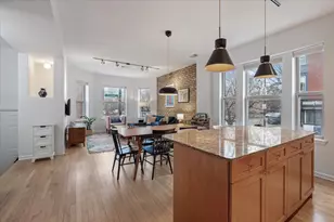 2300 N Kimball Ave, Chicago, IL 60647 - Photo 12