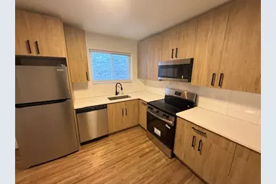 7357 N Winchester Avenue #2M, Chicago, IL 60626 - Photo 2