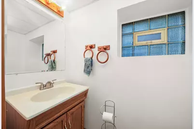 6245 W Byron Street, Chicago, IL 60634 - Photo 28