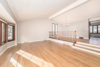 [Address not provided], Niles, IL 60714 - Photo 2