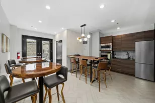 8 W Monroe St, Chicago, IL 60603 - Photo 16