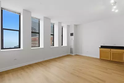 8 W Monroe Street #2005, Chicago, IL 60603 - Photo 2