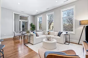 1740 W Cornelia Ave, Chicago, IL 60657 - Photo 4