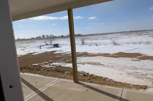 675 S Regulators St, Creston, IL 60113 - Photo 26