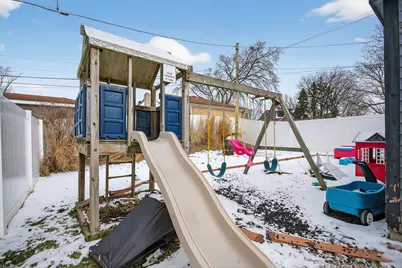 323 E Butterfield Road, Elmhurst, IL 60126 - Photo 20