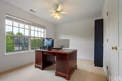 2050 Colchester Avenue, Hoffman Estates, IL 60192 - Photo 16