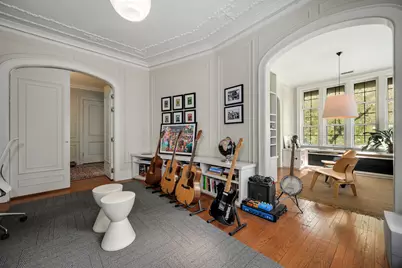 4224 N Hazel Street #3, Chicago, IL 60613 - Photo 14