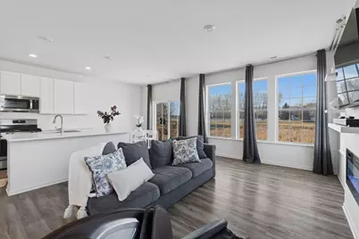 [Address not provided], McHenry, IL 60050 - Photo 4