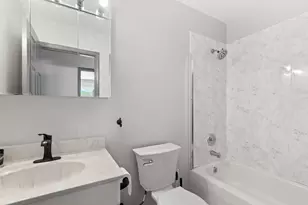 1120 Thompson Blvd, Buffalo Grove, IL 60089 - Photo 18