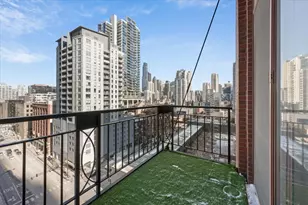 360 W Illinois St, Chicago, IL 60654 - Photo 8