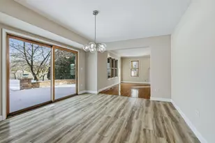 1305 Campbell St, Joliet, IL 60435 - Photo 8