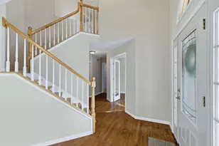 1305 Campbell St, Joliet, IL 60435 - Photo 2