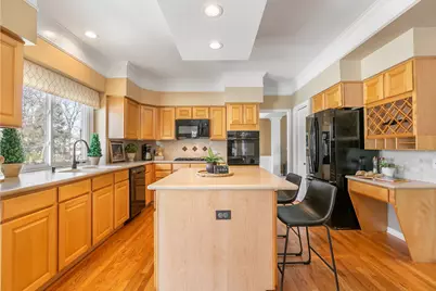 1074 Potomac Court, Grayslake, IL 60030 - Photo 8