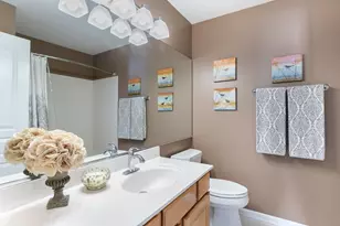 1074 Potomac Ct, Grayslake, IL 60030 - Photo 20