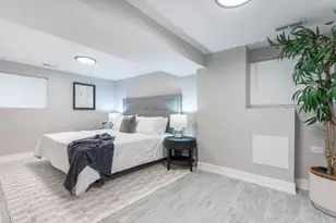 6101 S Maplewood Ave, Chicago, IL 60629 - Photo 16