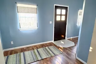 2618 7th St, Peru, IL 61354 - Photo 2