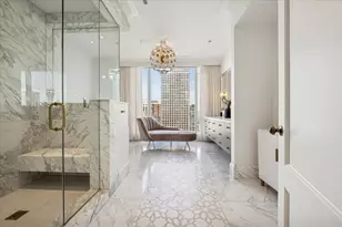 9 W Walton St, Chicago, IL 60610 - Photo 22