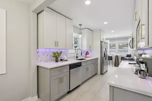 419 S Chase Ave, Lombard, IL 60148 - Photo 6