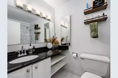 230 E Ontario Street #1603, Chicago, IL 60611 - Photo 16