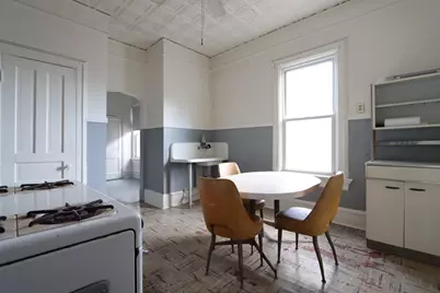 2440 S Oakley Avenue, Chicago, IL 60608 - Photo 18