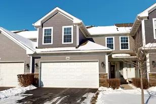 244 Millers Crossing, Itasca, IL 60143 - Photo 2