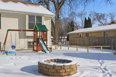 296 Charlotte Avenue, Crystal Lake, IL 60014 - Photo 36