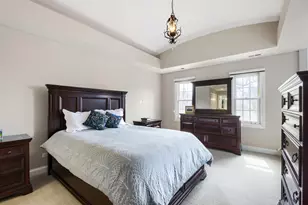 56 Ridgefield Ln, Willowbrook, IL 60527 - Photo 18