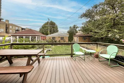 5713 N Francisco Avenue, Chicago, IL 60659 - Photo 18