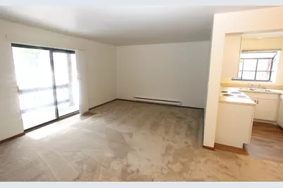 419 Berkshire Drive #13, Crystal Lake, IL 60014 - Photo 14