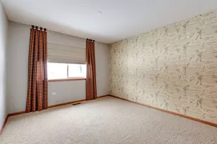 2913 Saganashkee Ln, Naperville, IL 60564 - Photo 28