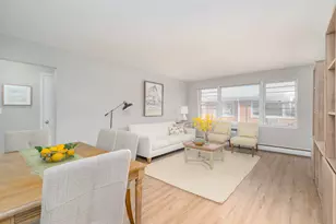 36 S Kensington Ave, La Grange, IL 60525 - Photo 10