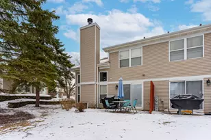 2069 Peach Tree Ln, Algonquin, IL 60102 - Photo 20