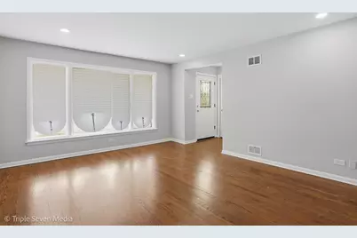 494 Oglesby Avenue, Calumet City, IL 60409 - Photo 6